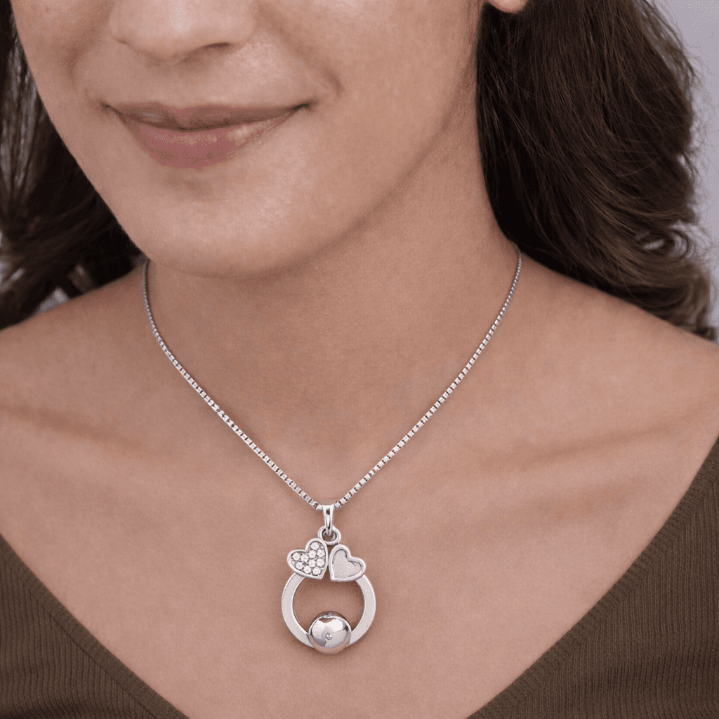 Everlasting Love Heart & Pearl Necklace , 