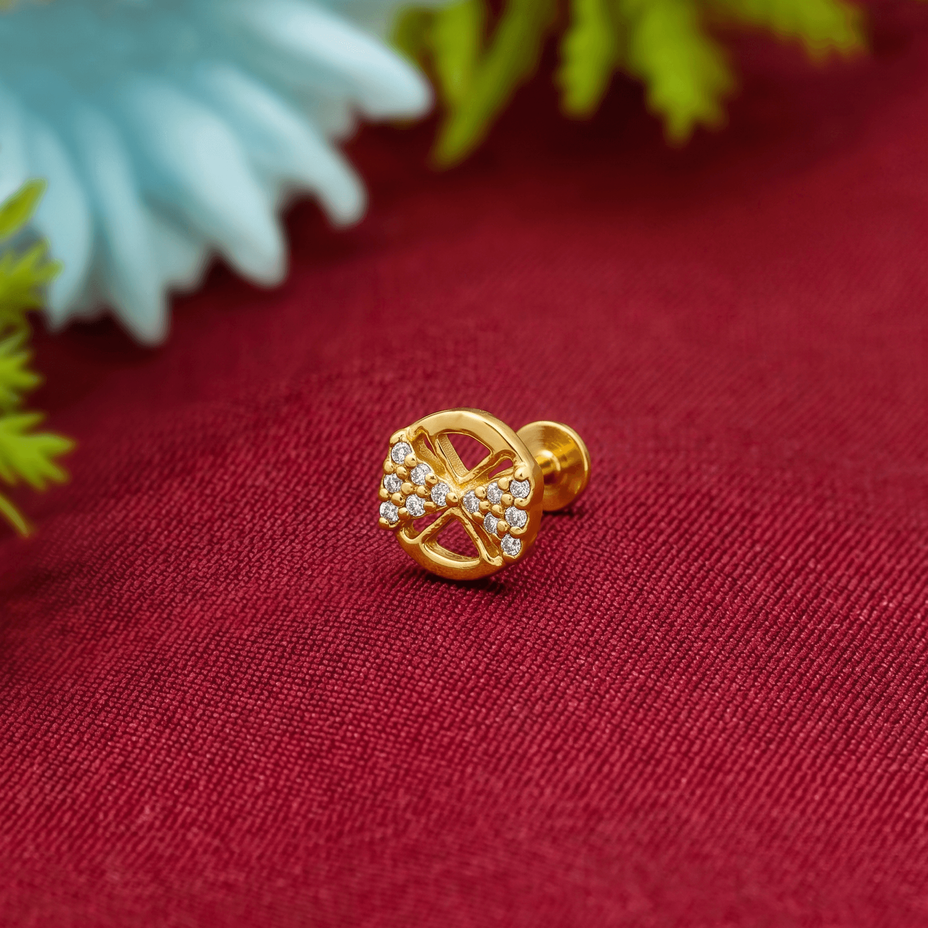 Sparkling Golden Bow nose Stud , 