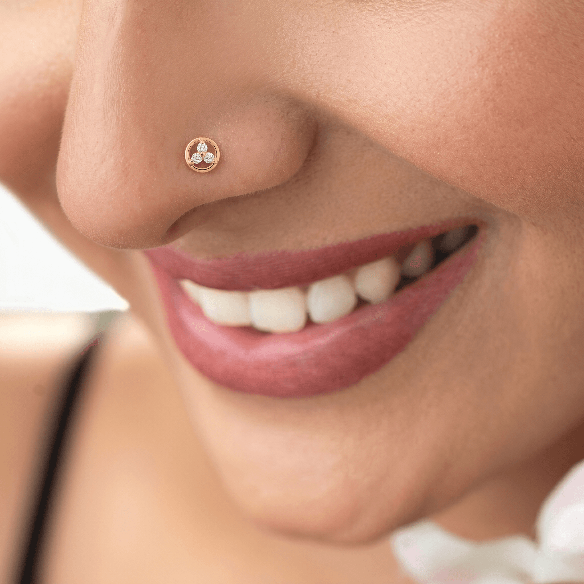 Golden Trinity Nose Ring , 