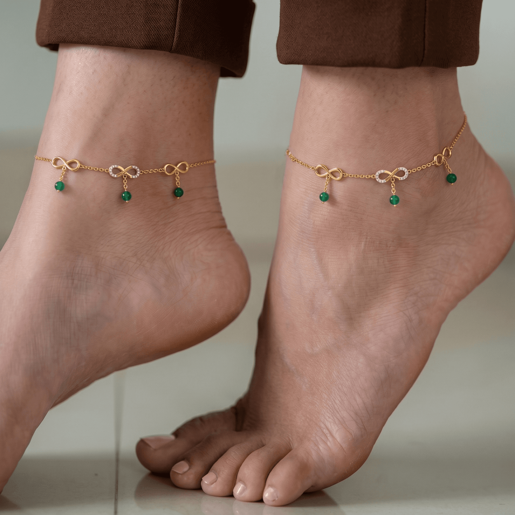 Infinity Bow Green Bead Gold Vermeil Anklet. , 