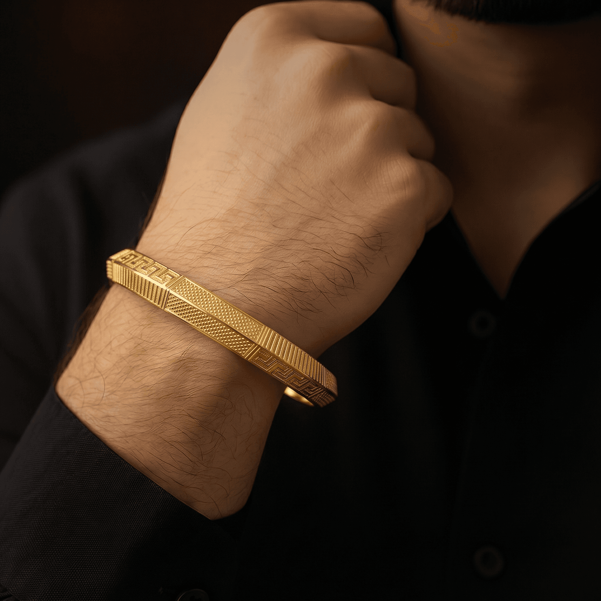 Royal Greek Key Men's Bangle , 2.7